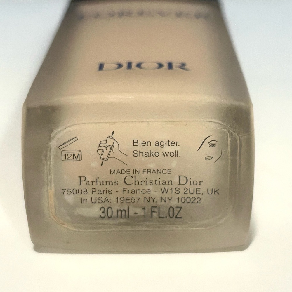 Dior Forever Matte Foundation 1.5N Neutral - Picture 4 of 5